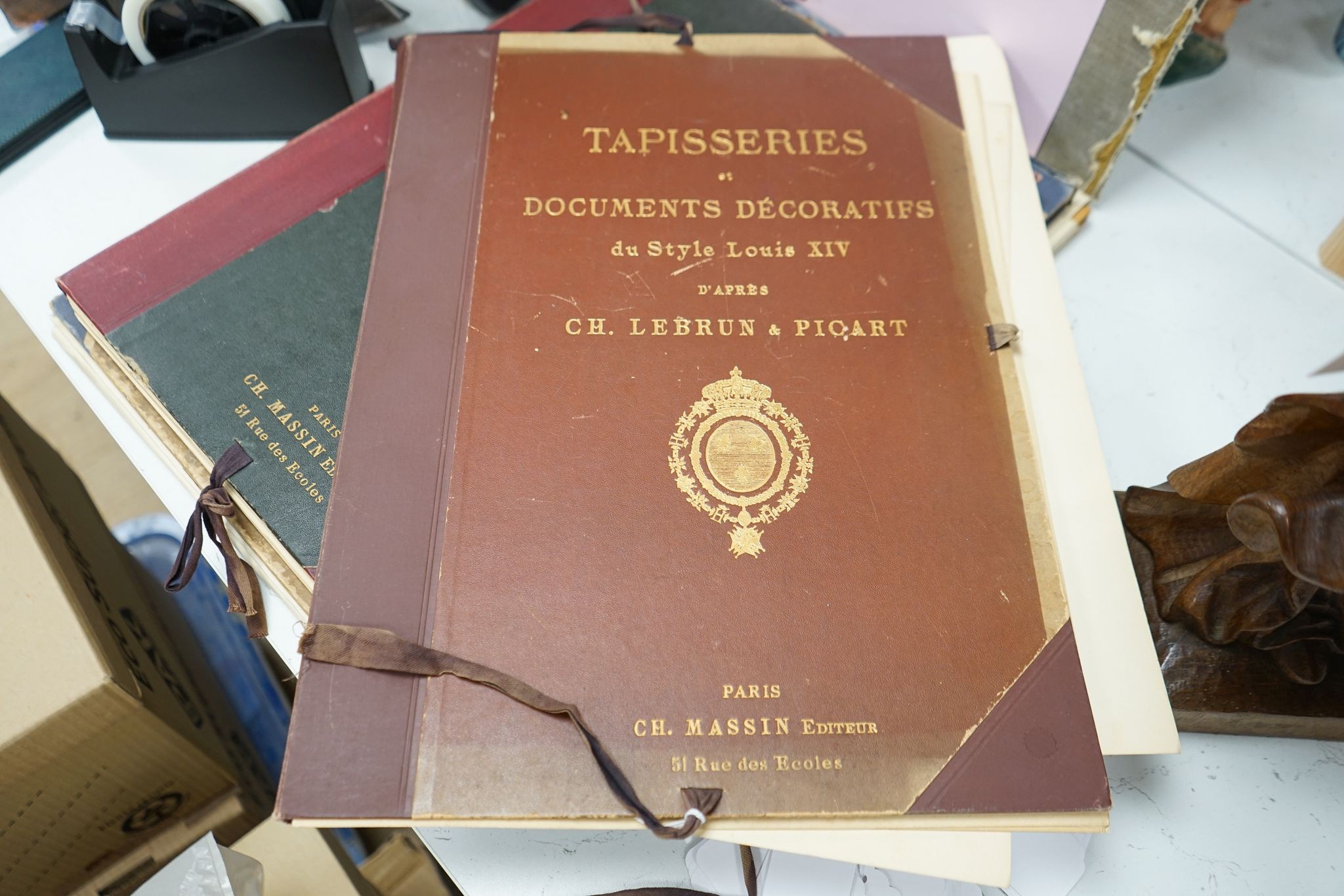 Folios - Tapisseries et Documents Decoratifs du style Louis XIV, E.Dumonthier Les Bronzes du Mobilier National and 2 others (4)